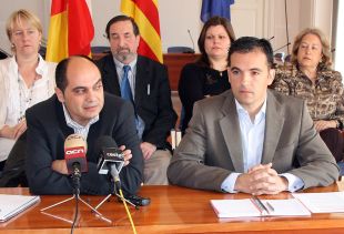 Els tres grups que encapçalen la moció de censura a Sant Feliu ja s'han repartit el cartipàs municipal