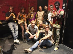 L'Obra Social 'la Caixa' organitza dos concerts del cicle Diversons a Fires de Figueres 