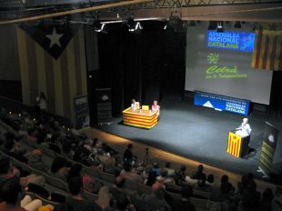 Unes 200 persones celebren el primer acte formal de l'entitat 'Celrà per la Independència'