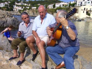 Mor als 86 anys Manel Iglesias, cofundador del grup d'havaneres 'Peix Fregit'