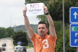 Sant Feliu de Guíxols aprova per unanimitat la moció en suport al #novullpagar