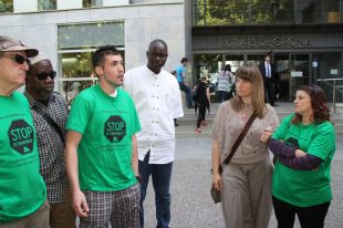 La PAH frena novament un desnonament al barri de Sant Narcís de Girona