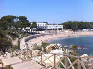 L'Ajuntament de l'Escala atura les obres d'ampliació de l'Hostal Empúries