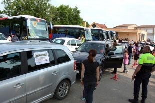 Col·lapse de trànsit en protesta contra el copagament del transport escolar a Sarrià de Ter