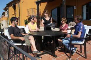 L'atur es redueix a Girona però s'incrementa respecte l'any passat