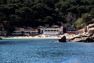 El sector turístic de la Costa Brava calcula pèrdues milionàries per l'augment de l'IVA