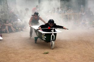 La 17a Fira de Circ al Carrer de la Bisbal d'Empordà supera els 32.000 visitants
