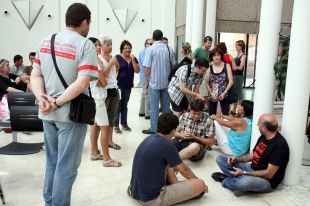 Crida a la mobilització massiva per a la manifestació del 19-J a Girona