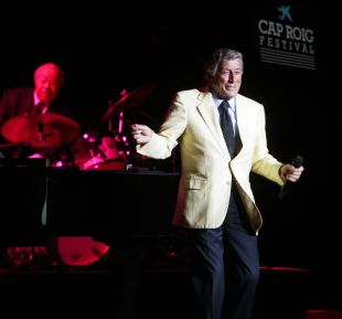Un Tony Bennett en plena forma meravella al públic de Cap Roig
