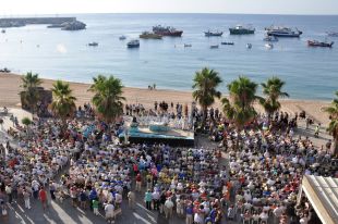 2.000 persones s'apleguen al mil·lenari de la Verge del Vilar a Blanes