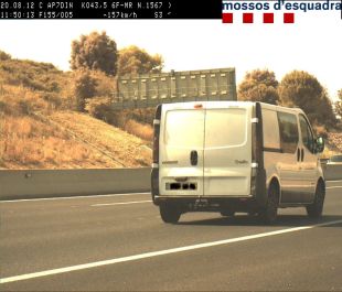 Detenen un camioner accidentat que superava en vuit cops la taxa d'alcoholèmia permesa