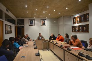 Nou alcaldes rebutgen la privatització de la gestió sanitària de l'Escala