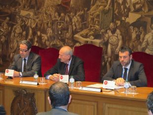 Santi Vila reclama aplicar 'mesures pal·liatives' mentre l'N-II continuï empantanegada
