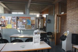 Entren a la delegació del Consell d'Estudiants de la UdG i s'emporten 400 euros