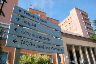El PSC acusa el director del Trueta de contradir al conseller Boi Ruiz