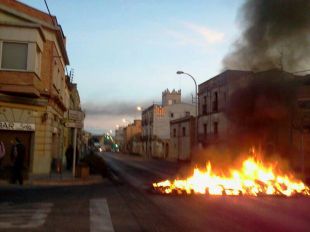 Tallen l'N-II per segona vegada en protesta pel seu mal estat i la sinistralitat