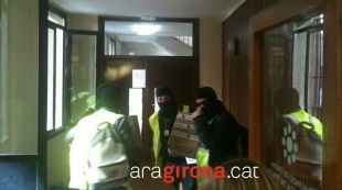 Membres de l'Agència Tributària escorcollen dos organismes de la Diputació de Girona