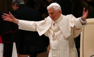 El Fòrum Joan Alsina aplaudeix la renúncia de Benet XVI