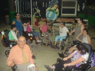 Neix un centre d'oci per a persones amb discapacitats físiques i psíquiques
