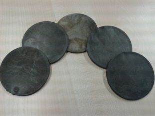 Investigadors gironins desenvolupen un nou aïllant acústic fet amb restes de poda