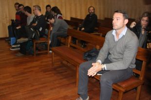 Absolt el comandament dels Mossos que va ordenar la càrrega a la UdG