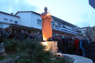 Bàscara fa un pessebre vivent en contra el pas de camions per l'N-II
