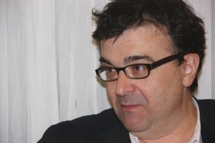 Cercas: 'El català no és de Mas ni el castellà de Rajoy. Les llengües són de tothom'