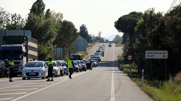 Imatge de la cua que ha provocat el tall a la carretera aquest dissabte. ACN