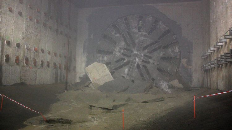 La tuneladora Gerunda acaba de perforar el primer túnel urbà del TGV a Girona © ACN