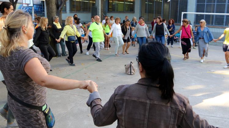 Durant la jornada commemorativa també s'han ballat sardanes. ACN