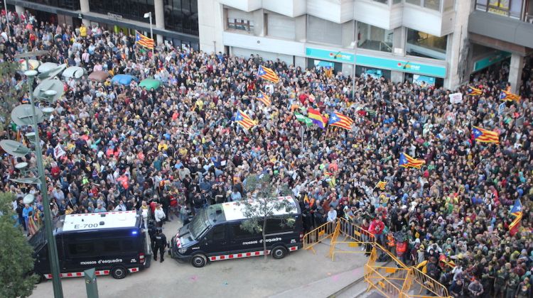 Manifestacions en commemoració de l'1 d'octubre