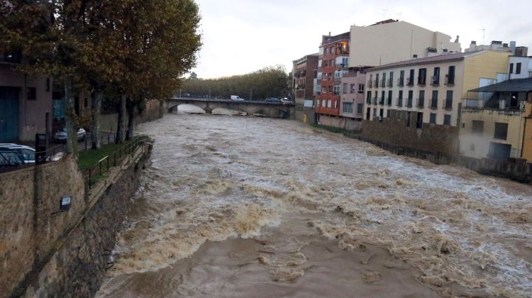 El Daró al seu pas per La Bisbal d'Empordà. ACN