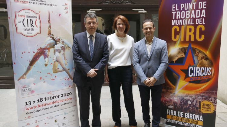El president de la Diputació de Girona, Miquel Noguer, l'alcaldessa de Girona, Marta Madrenas, i el president de Circus Arts Foundation, Genís Matabosch. ACN