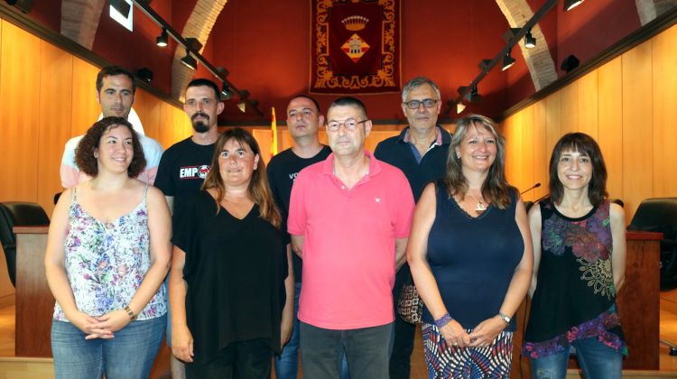 Foto del nou equip de govern de Castelló d'Empúries. ACN