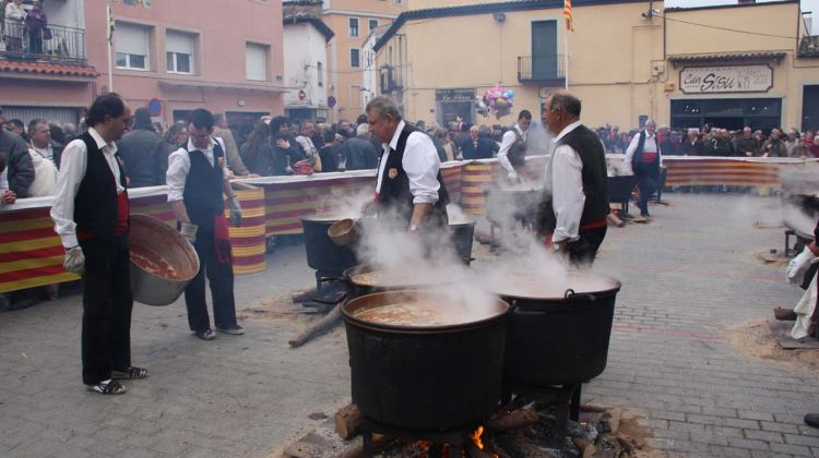 El Ranxo de Vidreres ha tornat a repartir 3.000 racions d'aquesta sopa © ACN