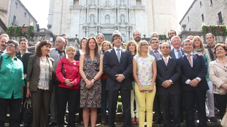 Les autoritats han inaugurat la mostra a les onze del matí © M. Estarriola