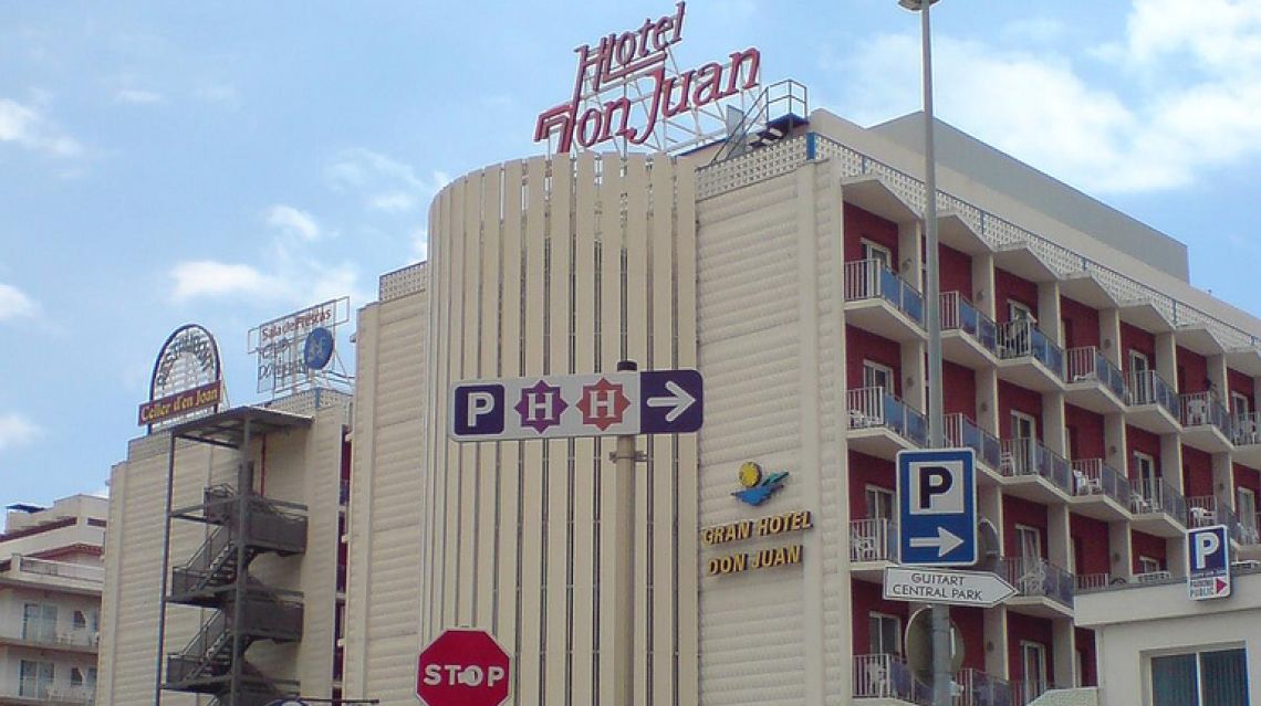 Investiguen la mort d’un home després de precipitar-se del balcó d'un hotel a Lloret