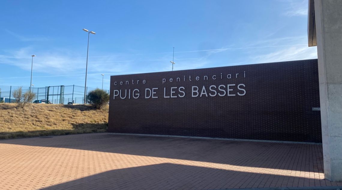 Interns de Puig de les Basses accedeixen sense permís a documentació de la presó