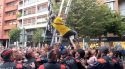 Tensió, cops de porra i un detingut durant una manifestació antimonàrquica a Girona