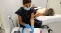 Unes cent gironines operades de càncer de mama s’han beneficiat de la dermopigmentació areolar