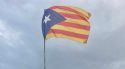 Lloret de Mar ordena la retirada d'una estelada a l'entrada del municipi