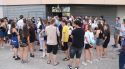 Una setantena de persones protesten pel desnonament d'una família en un pis municipal de Girona