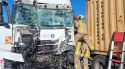 Un ferit greu en un xoc entre dos camions a l'AP-7 a Aiguaviva