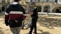 La Policia Local de Banyoles informa 174 usuaris de patinets de la nova normativa