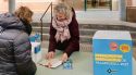 Palafrugell instal·la un punt al mercat per votar els pressupostos