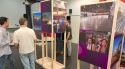 La biblioteca de Palamós acull una exposició sobre els 25 anys de Ràdio Capital