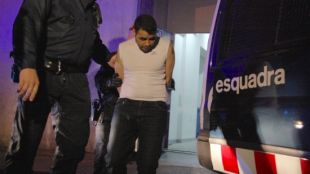 El líder de la banda, Ali Salim, va ingressar a presó després de declarar al jutjat (arxiu) © ACN