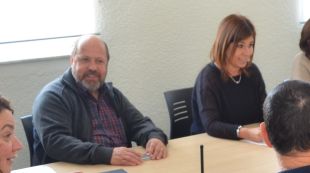 Josep Borrell acompanyant Olga Guillem en una reunió © Tribunaselvatana.cat