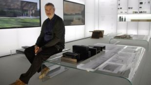 L'arquitecte de RCR Arquitectes, Ramon Vilalta, avui al Palau Robert © ACN