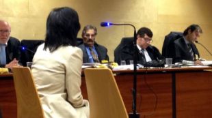 Paloma Escribano durant la seva declaració al judici de l'Audiència de Girona © ACN
